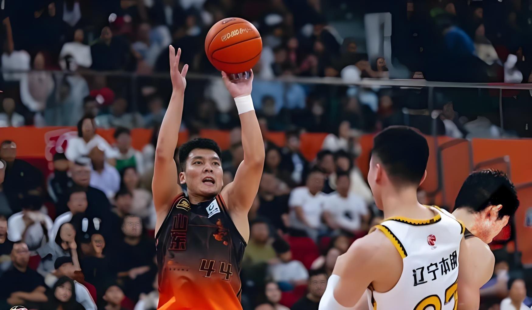 爱游戏体育关于山东男篮发布备战花絮，关键时刻豪取连胜，NBA常规赛任务艰巨，细节决定成败的信息