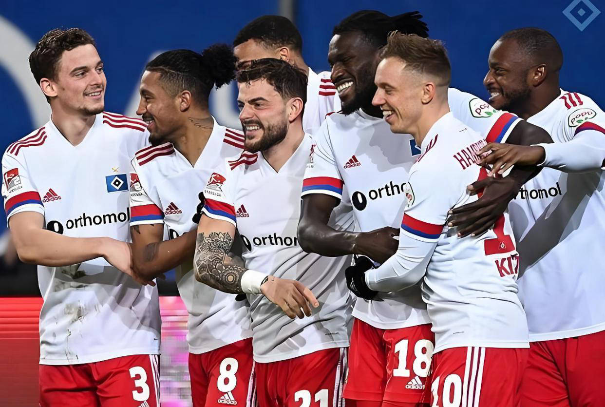 爱游戏中国体育赛地聚焦：德甲今夜热度飙升；西汉姆复出首秀；信心回归；更衣室氛围转暖的简单介绍