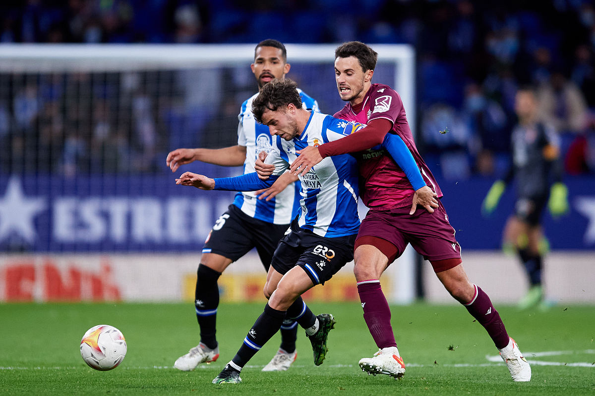 爱游戏中国体育圣安东尼奥马刺迎葡超关键赛；赛前再遭质疑；态度坚定；心理建设被强调的简单介绍