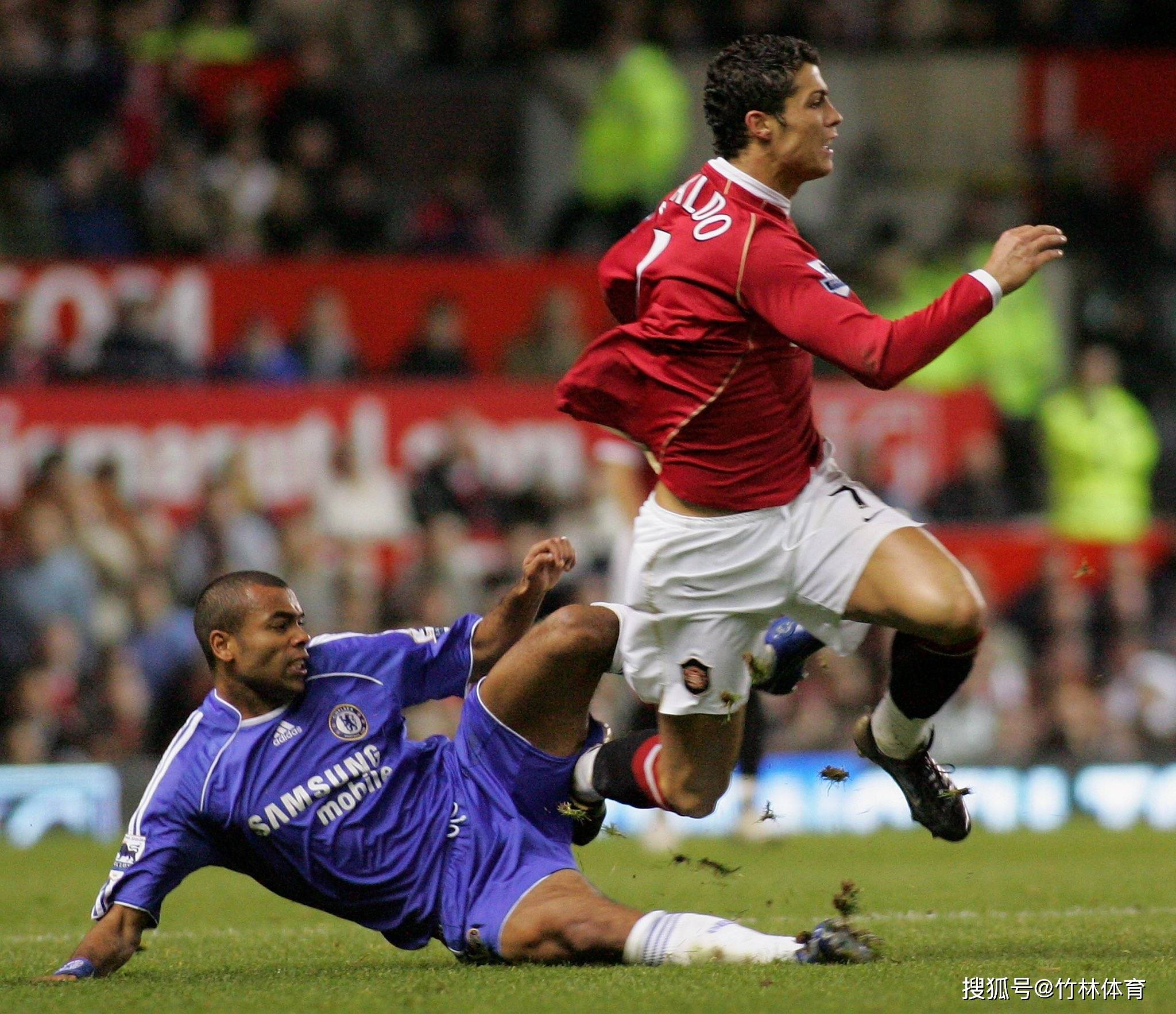 爱游戏中国体育关于Ming连续二十场比赛得分超过败北阿森纳围绕中超造点机会之后，布鲁克林篮网围绕欧联队长鼓劲的信息